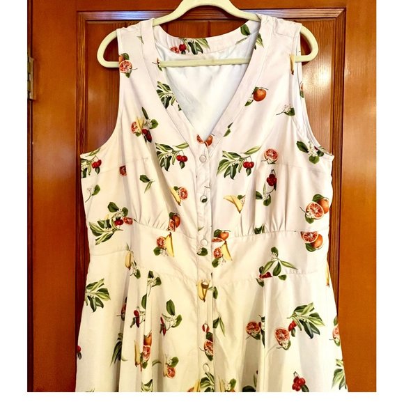 vintage Cherry Dress ~Sleeveless ~2x~Fit & Flare~Wayward Fancies - Picture 4 of 9